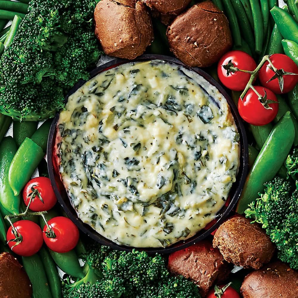 M&M Food Market Spinach, Artichoke-Cheese Dip (250 g)