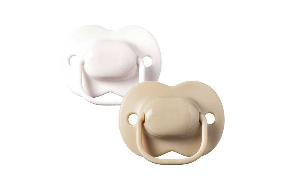 Tommee Tippee latex Soother 0-6 month Cherry 2s