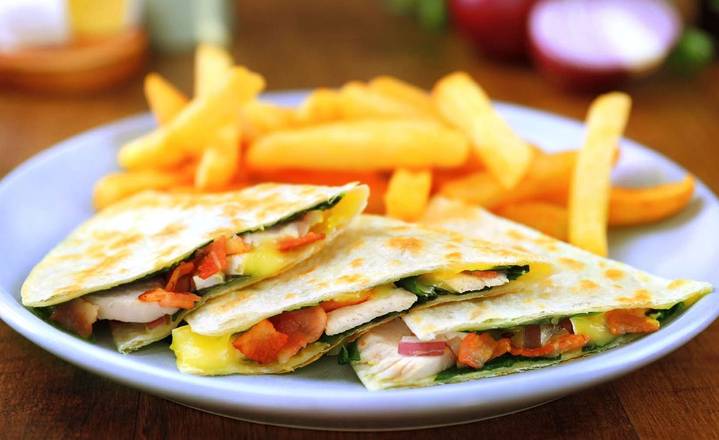 Chicken Bacon Cranberry & Brie Flat Grill