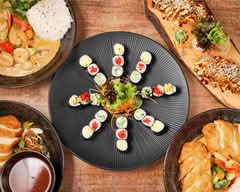 MiKoi Asia Food & Sushi