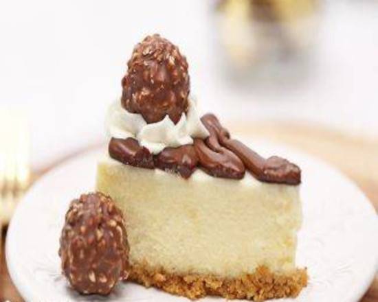 New York Cheesecake With FERRERO ROCHER