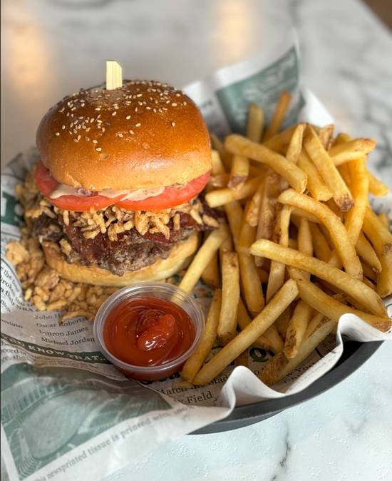Golden K Burgers photo 2
