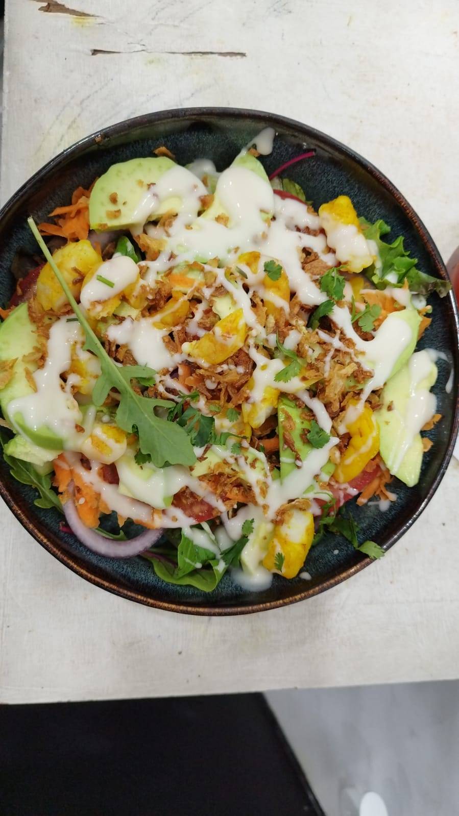 Salade crevettes tikka