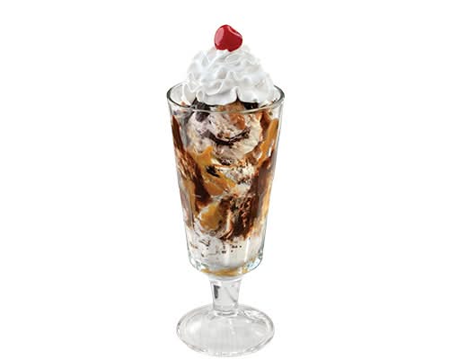 Hunka Chunka PB Fudge® Sundae