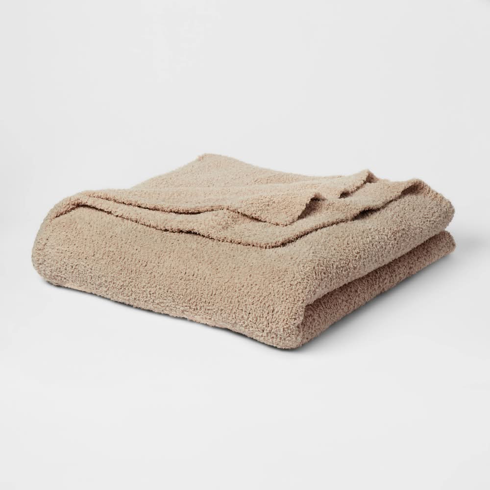 Threshold Cozy Chenille Bed Blanket, King, True Khaki