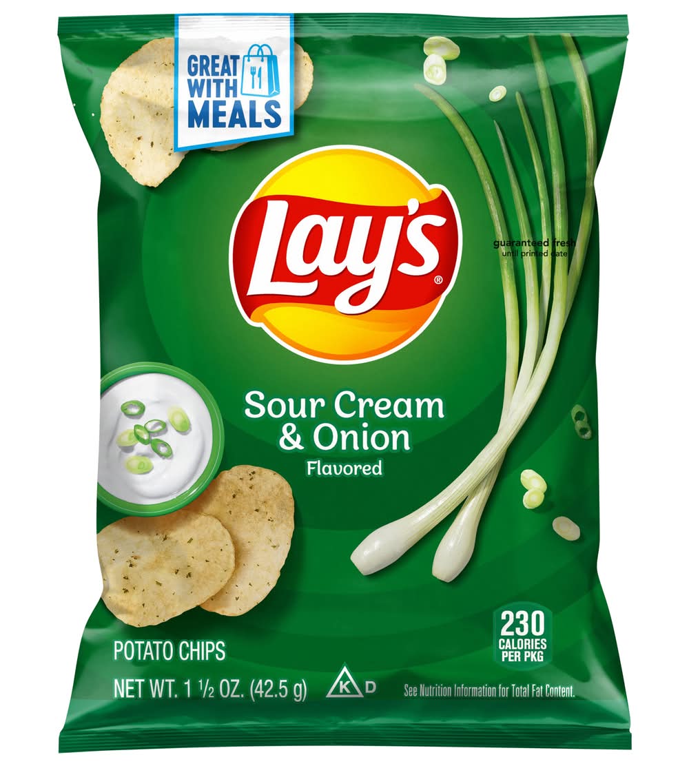 Lay's Potato Chips, Sour Cream & Onion (1.5 oz)