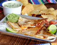 Dos Hermanos (Easton)