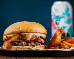 GrillOut Burgers Milenio