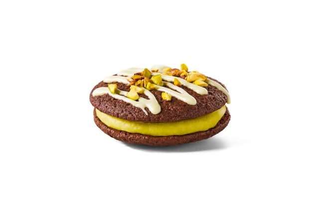 Chocolate & Pistachio Cookie Sandwich