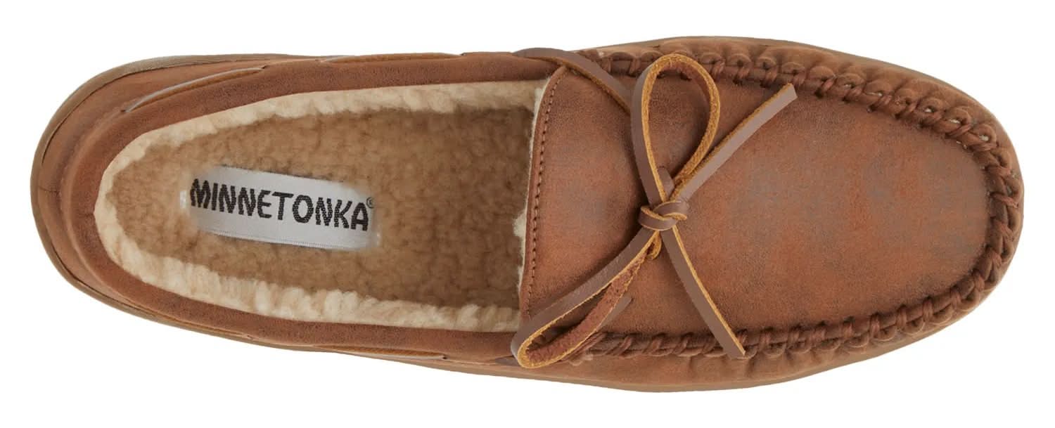 Minnetonka Trevor Slipper Delivery Near Me | Order Online  display picture 3