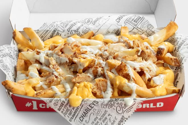 CHICKEN CALIFORNIA LOADED FRIES