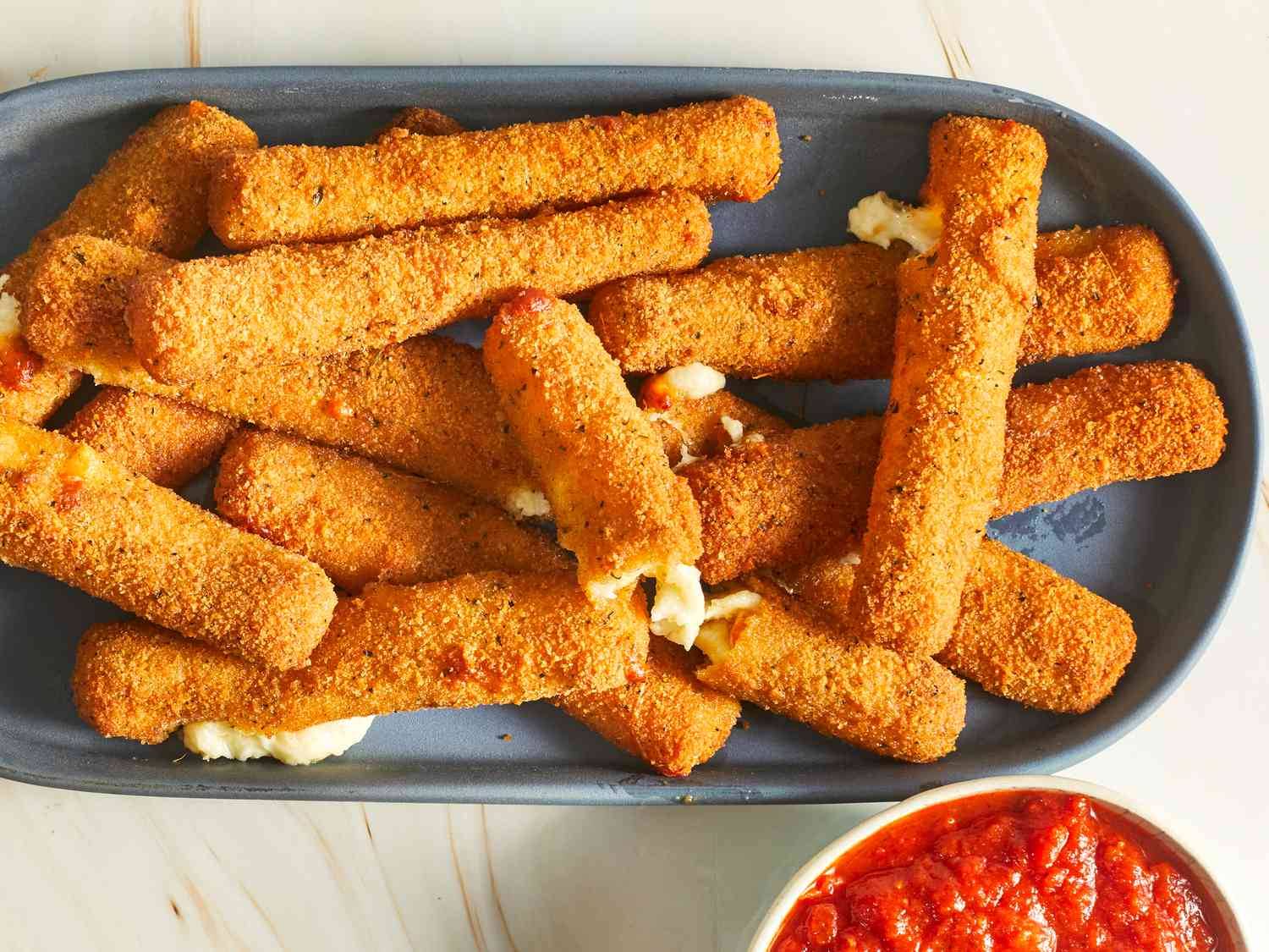 🧀 Mozzarella Sticks