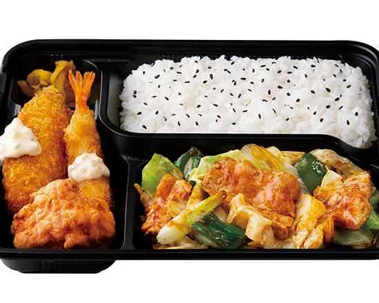 Dx回鍋肉弁当 Deluxe twice cooked pork lunch box ～using half of daily required vegetables～ (with tartar sauce)
