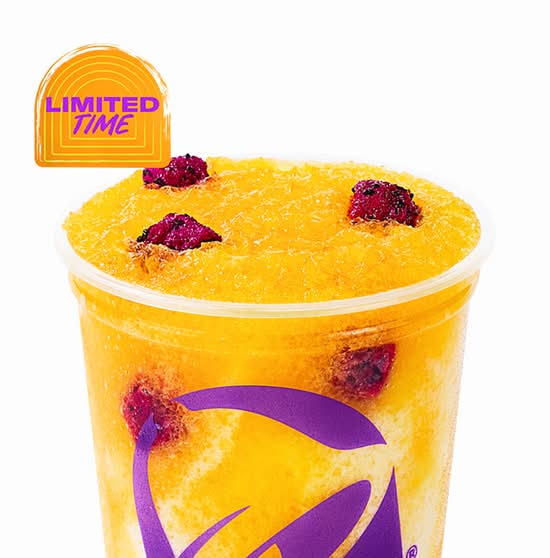 Pineapple Dragonfruit Dream Refresca Freeze