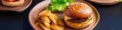 Bun Appetit Burger (3955 Bronxwood Ave)