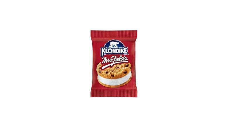 Mrs. Fields Cookie Sandwich 6 oz