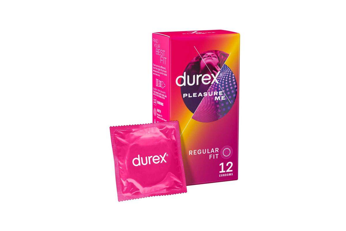 Durex Pleasure Me Ribbed & Dotted Condoms 12s