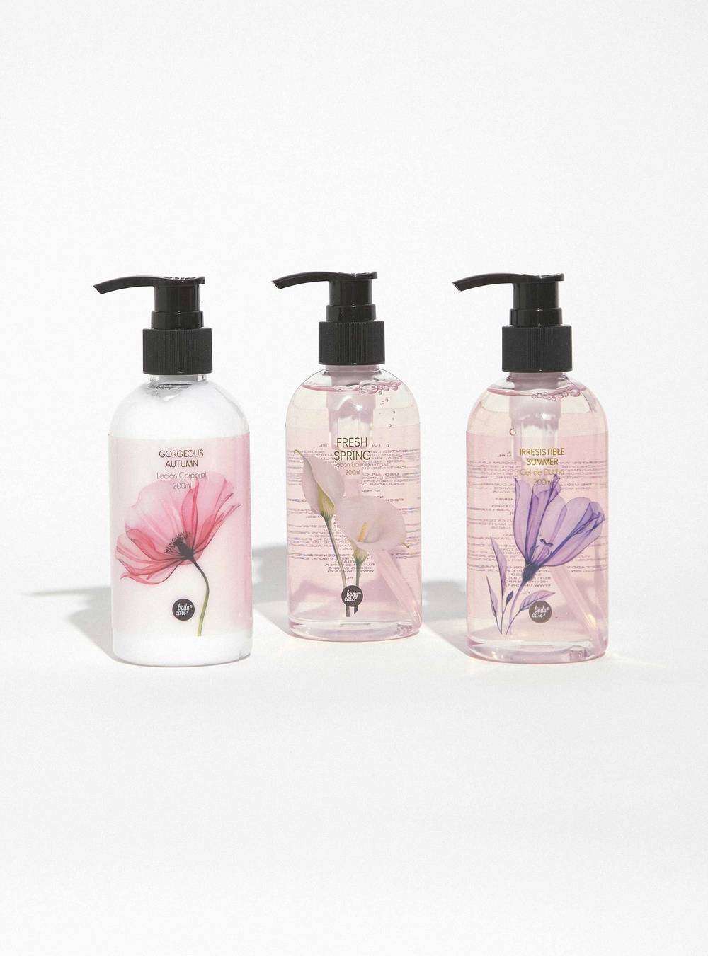 Body Care · Set de ducha floral (3 )