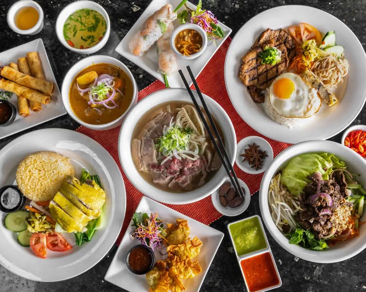 Platform T8 Menu Platform Pho Menu Takeout in Brisbane | Delivery Menu & Prices | Uber Eats