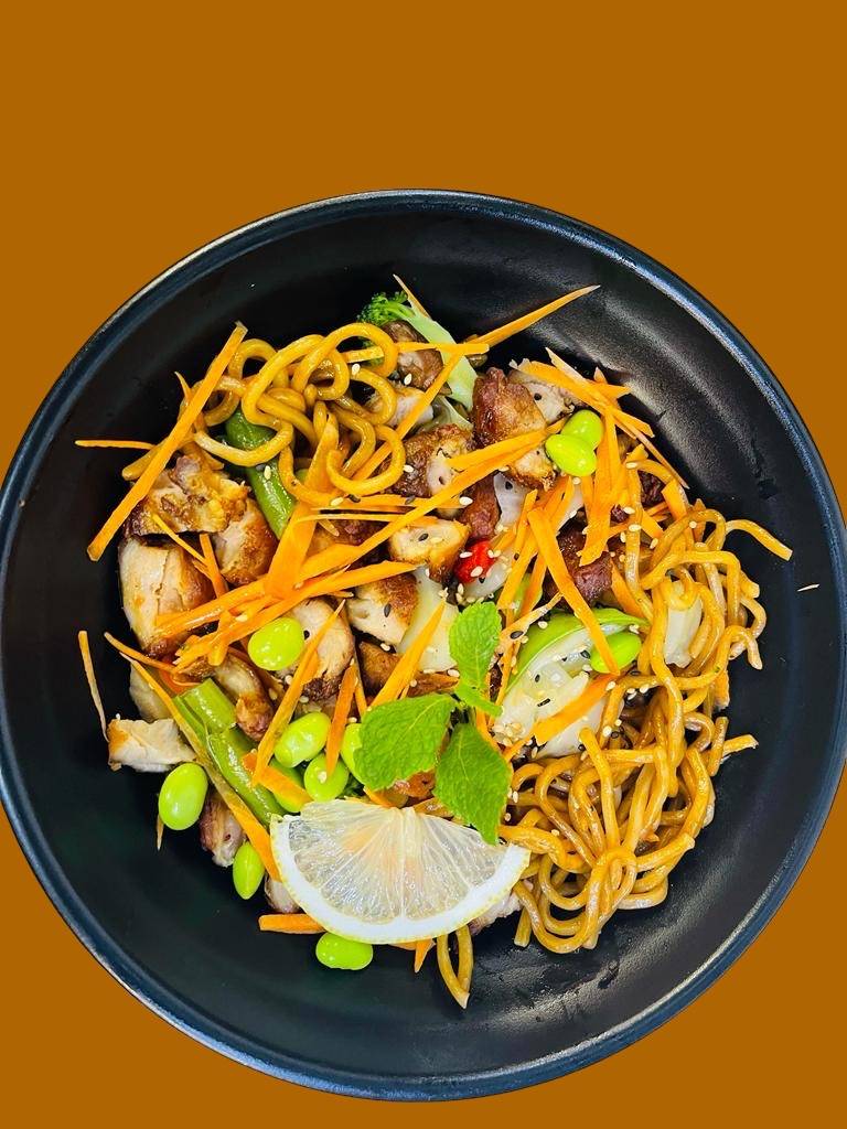 Nouilles Soba Poulet Grillé