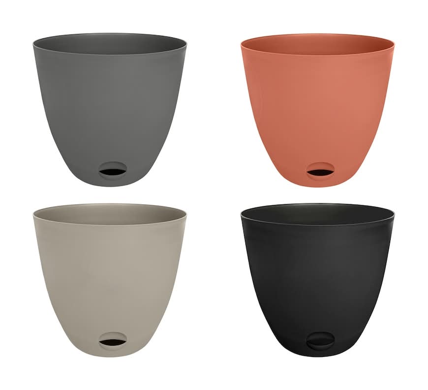 Garden Collection Self Watering Plastic Plant Pot with Saucer, 2-pc Pack.