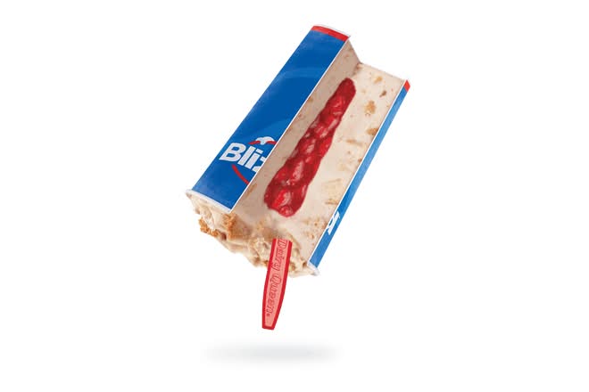 Royal New York Cheesecake BLIZZARD® Treat