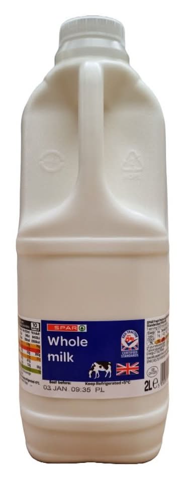 SPAR Pasteurised Whole Milk (2 L)