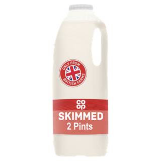 Co-op British Fresh Skimmed Milk 2 Pints/1.136L (Co-op Member Price £1.25 *T&Cs apply)