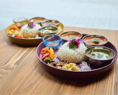 Commons kitchen となりのと