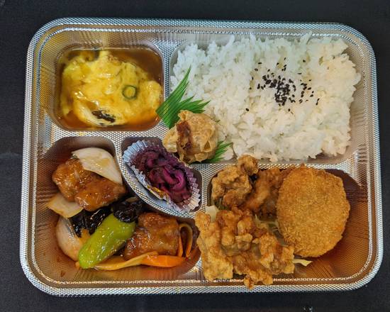 六甲弁当酢豚 Rokko Bento Box - Sweet and Sour Pork