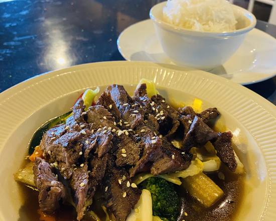 Order Siam Beef food online from Kao Thai store, Virginia Beach on bringmethat.com