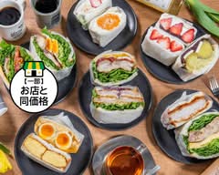 カフェ・トライノ・サンドウィッチ  cafe TRAINNO sandwich