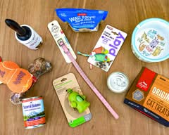 Allans Pet Center (3330 Pico Boulevard)