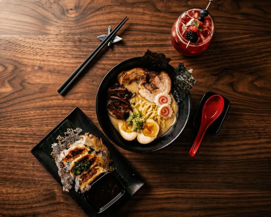 Izakaya TCG BAR (Guadalajara)