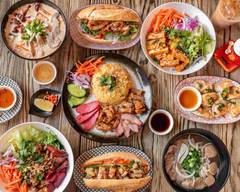 Roll N Bowl Vietnamese Cuisine (Adelaide CBD)
