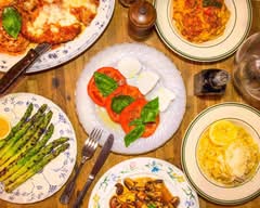 Roma Italian Restaurant (826 East Atlantic St)