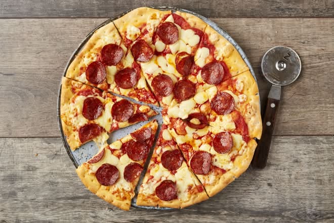 Non-Gluten Pepperoni Premio Pizza