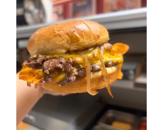 Beer Onion Cheddar Smashburger