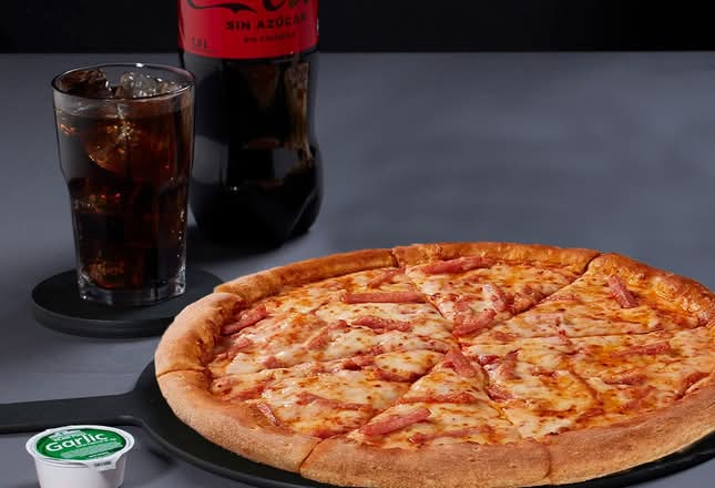 Semana de la Pizza Boom de jamón Familiar + Bebida 1.5L
