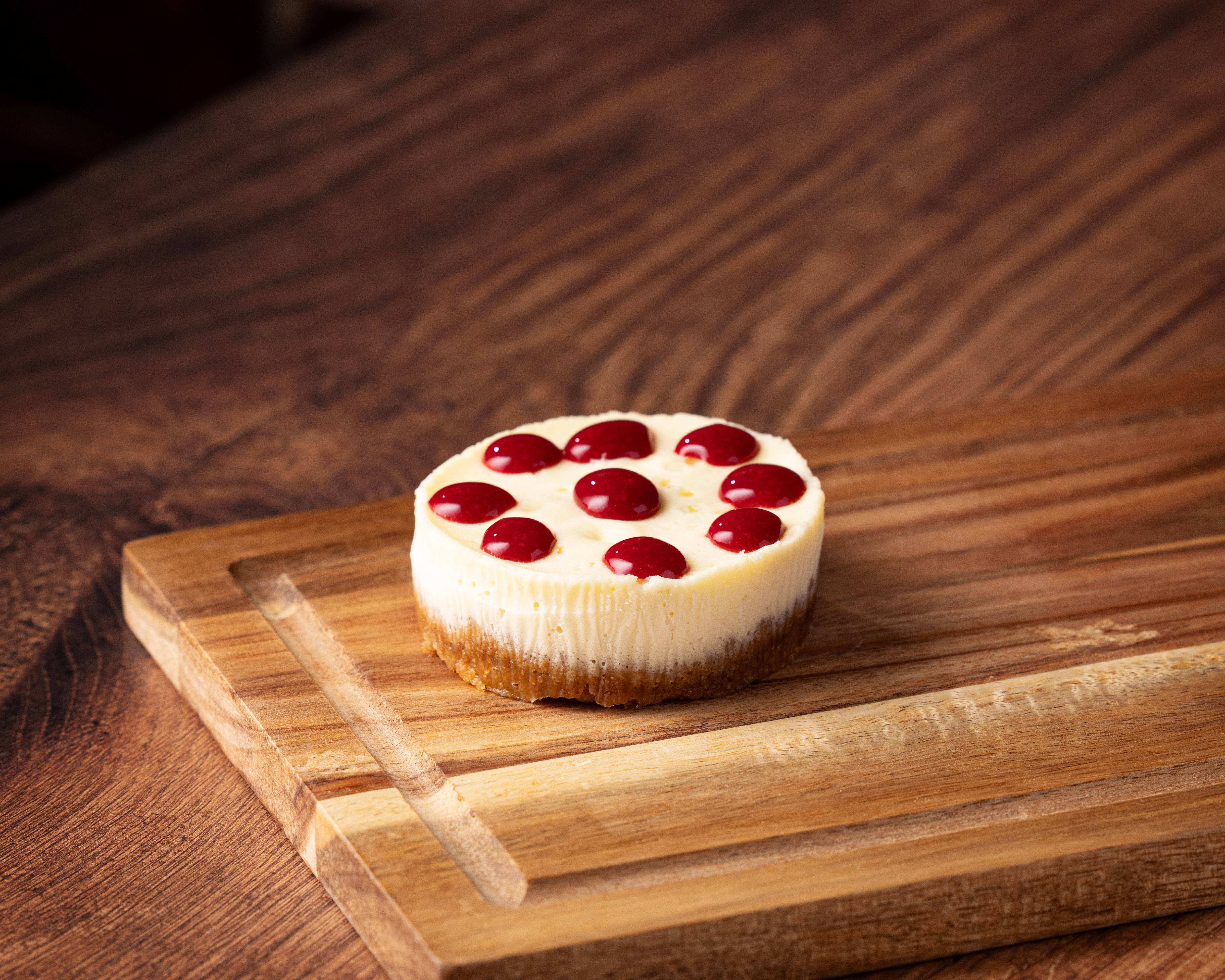 Cheesecake spéculoos et coulis de fruits rouges
