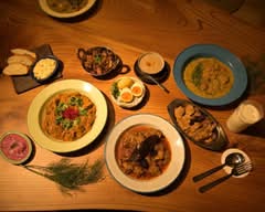 カレー 店名考え中　Curry Tenmei Kangaetyu