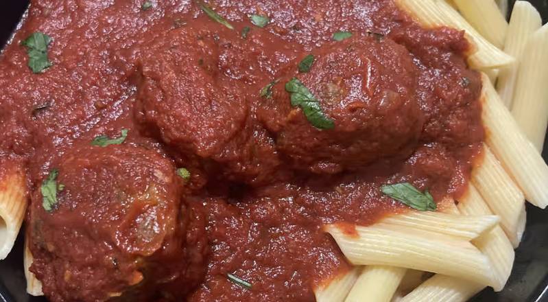 Penne and Meatballs