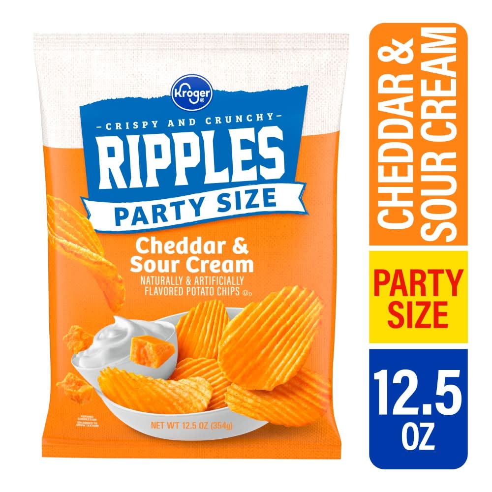 Kroger Crispy & Crunchy Ripples Potato Chips Party Size, Cheddar & Sour Cream (12.5 oz)