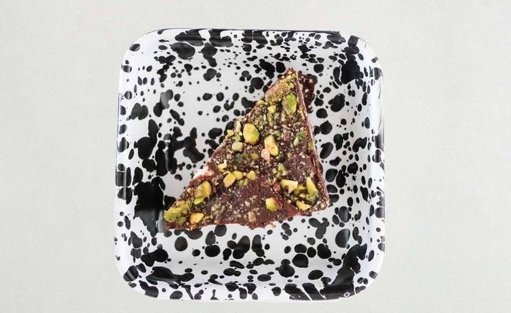 Chocolate Log Cake (Vegan)