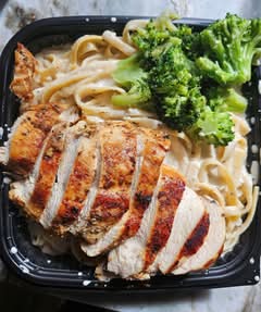 Basil Eatery (3181 3rd St)