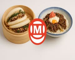 Maki Mo (Arcos Plaza)