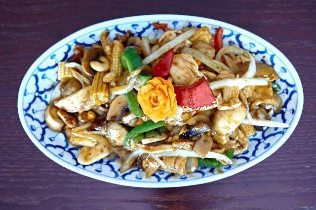 Cashew Chicken