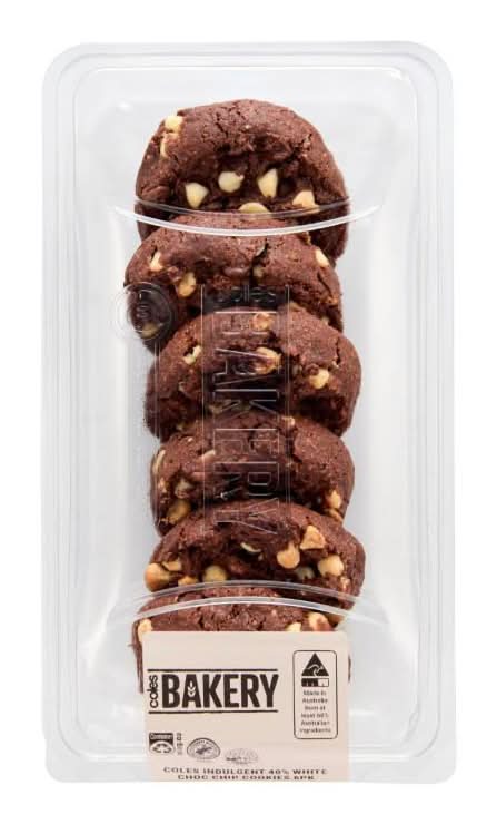 Coles Bakery Indulgent White 40% Choc Chip Cookie (6 pack)