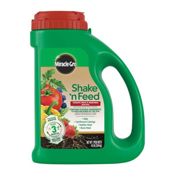 Miracle Gro Shake N Feed Tomato, Fruits & Vegetables Continuous Release Plant Food Plus Calcium (4.5 lbs)