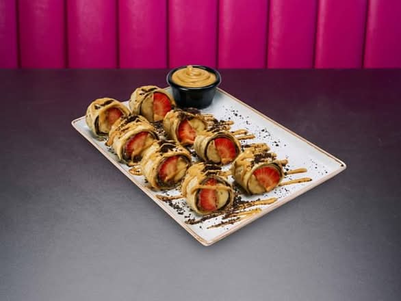 Bananabery Oreo Sushi